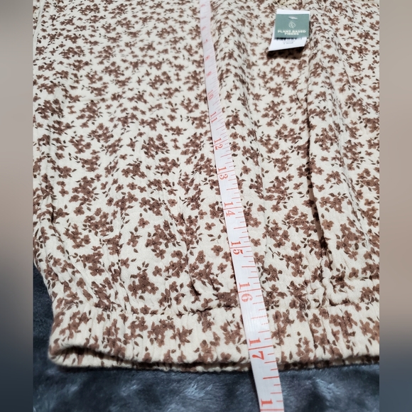 NWT Cinched Hem Coastal Cotton Top Size X-Small in Mountain Floral by UpWest - Picture 10 of 13